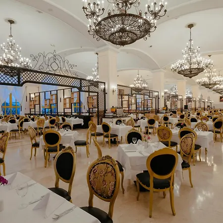 Resort Asteria Kremlin Palace