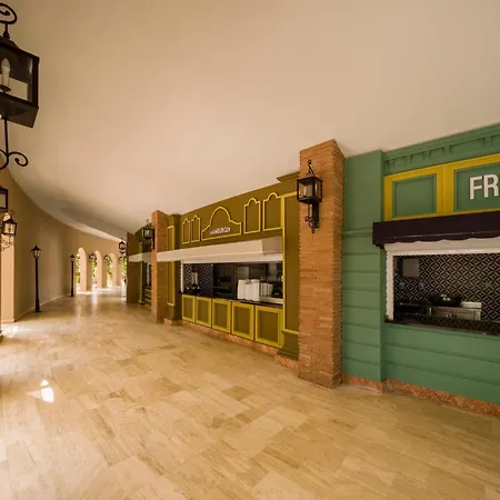 Asteria Kremlin Palace 5*