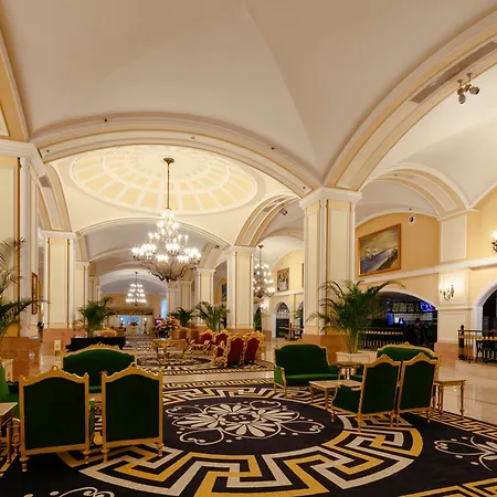Θέρετρο Kremlin Palace 5*